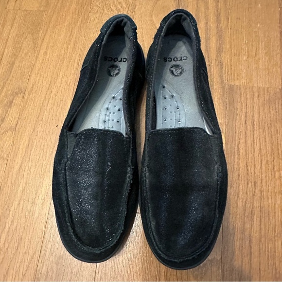 Crocs Faux Leather Black Shimmer Womens Slip On Comfortable Loafers Size 9 - Picture 6 of 9